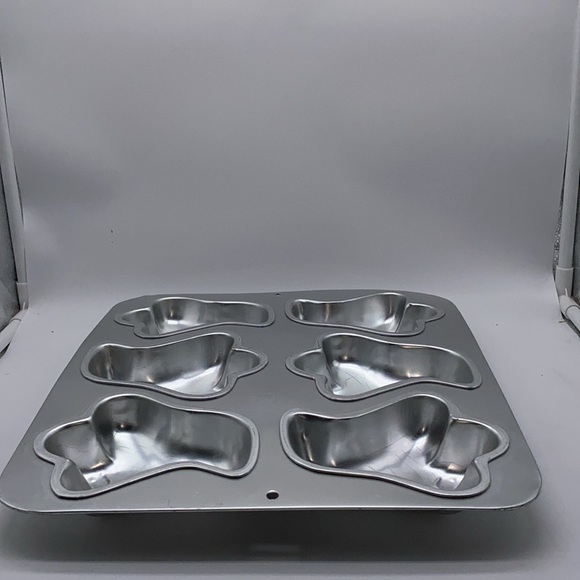 Wilton Mini Ghosts Halloween Baking Cake Pan Mold 2105-3845 Vintage 1991 - Picture 5 of 6